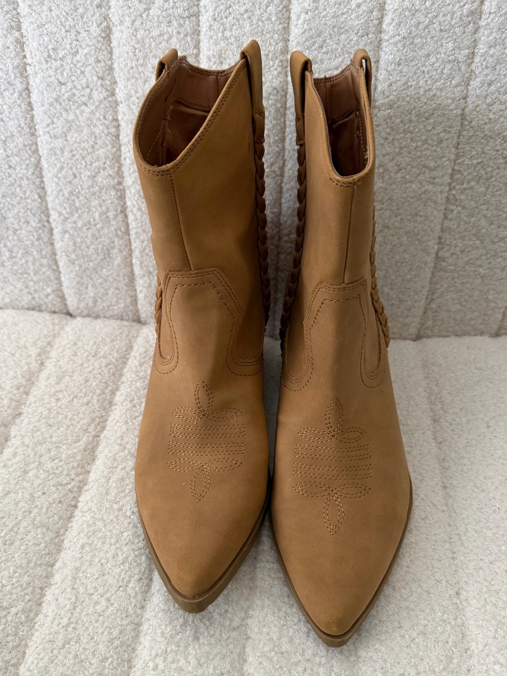 Dolce Vita western boots